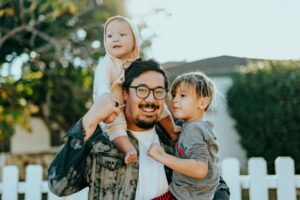 تفاوت نفقه فرزند دختر و پسر